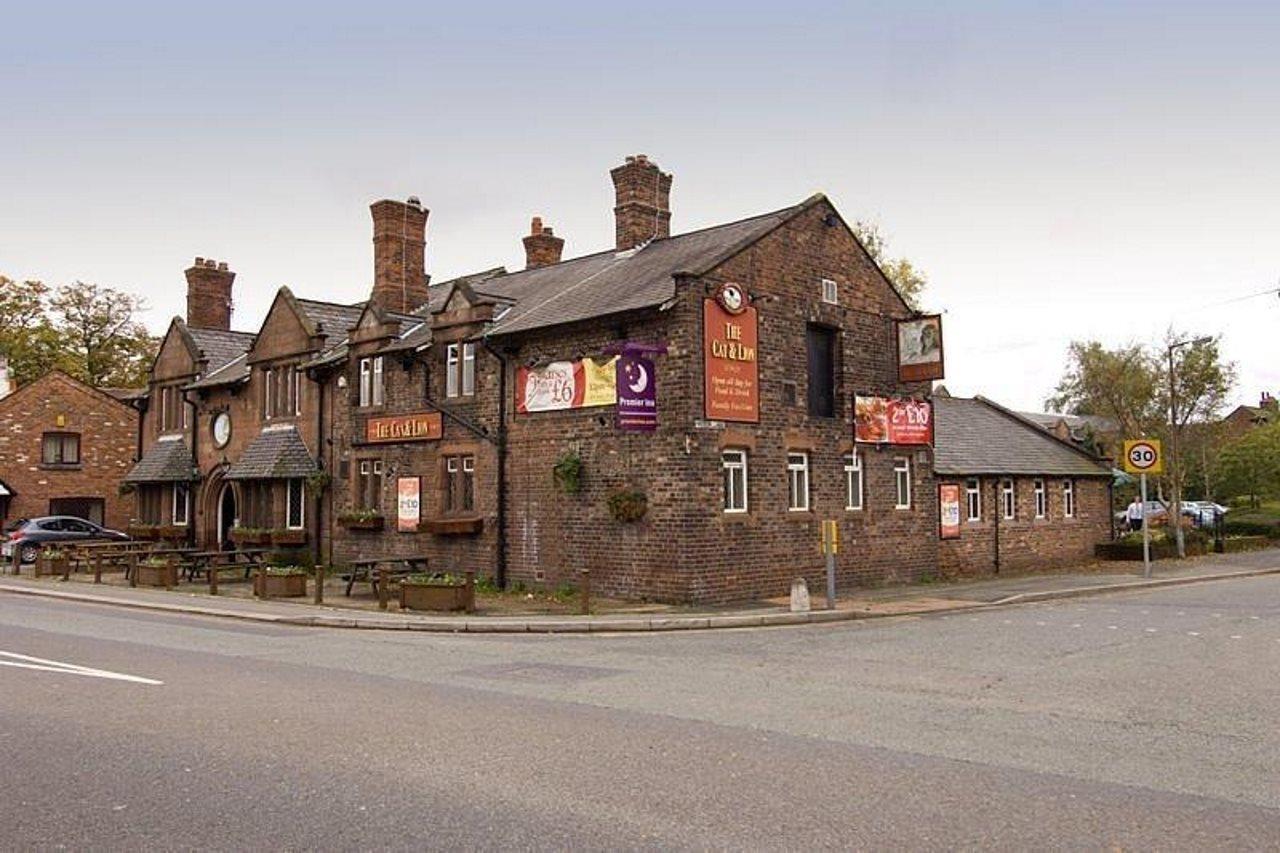 Premier Inn Warrington South Exterior foto